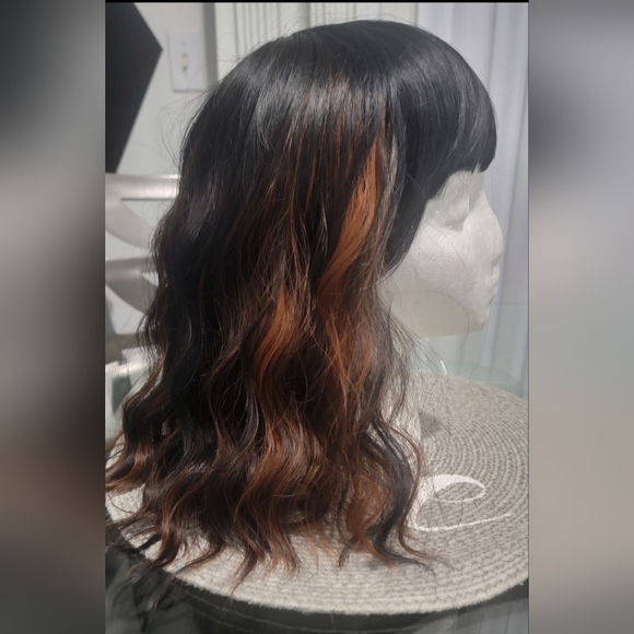 Stylish Black and Brown Wig. Synthetic. New - Picture 1 of 5